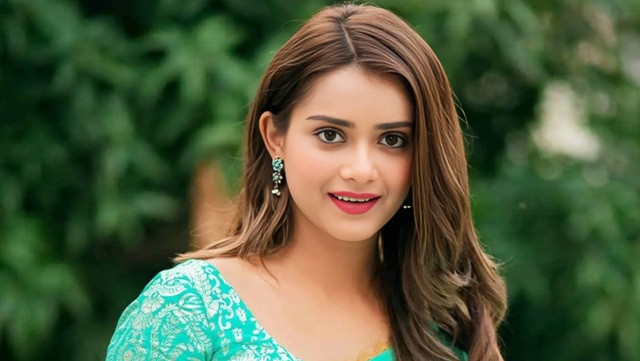 মেহেদি না দিলে আমার কাছে ‘ঈদ’ লাগে না : তিশা